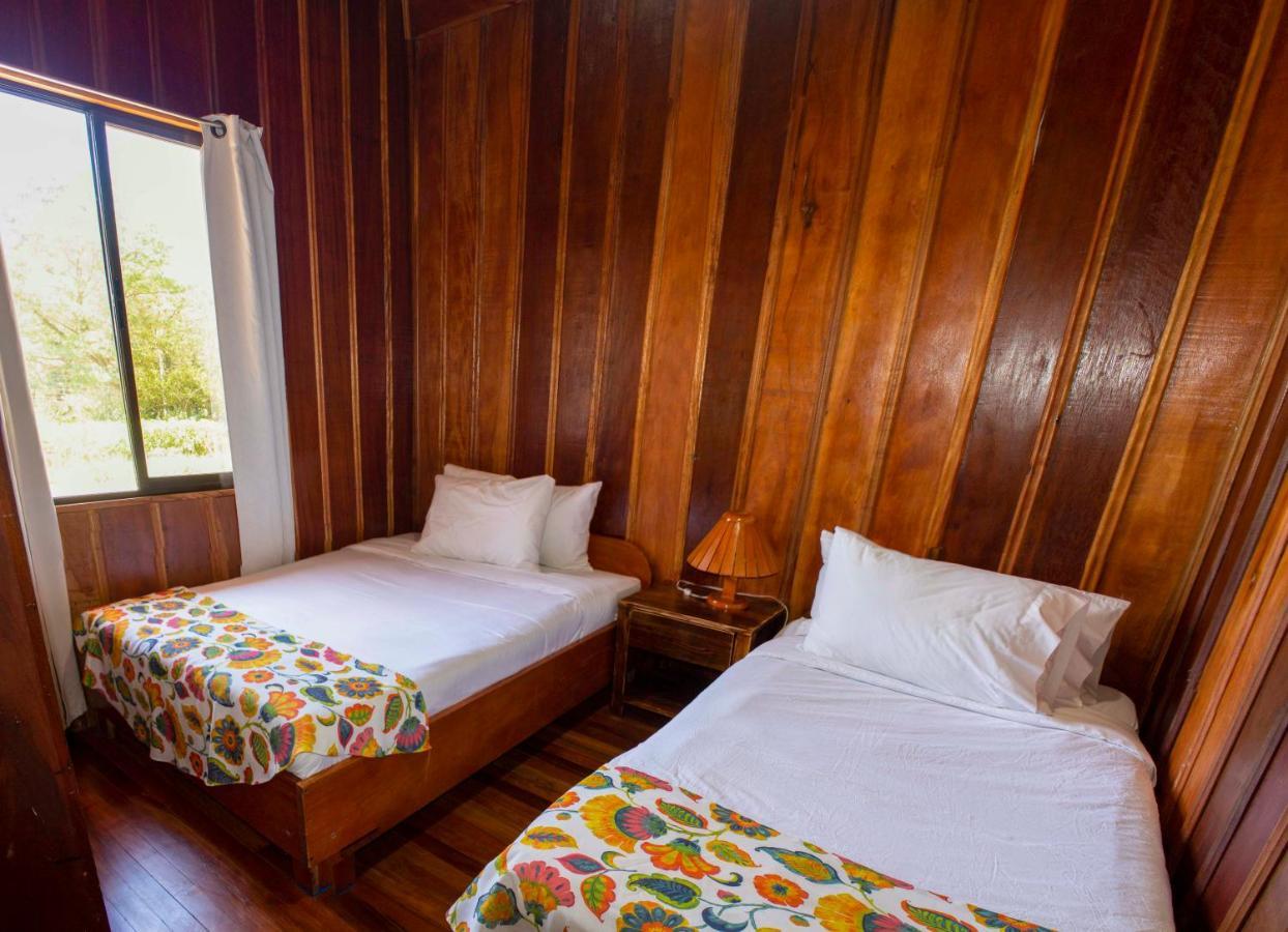 Hotel Holistico Monteverde Exterior photo