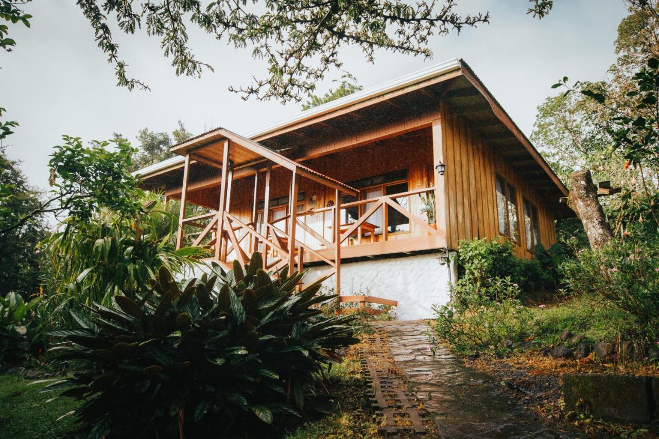 Hotel Holistico Monteverde Exterior photo